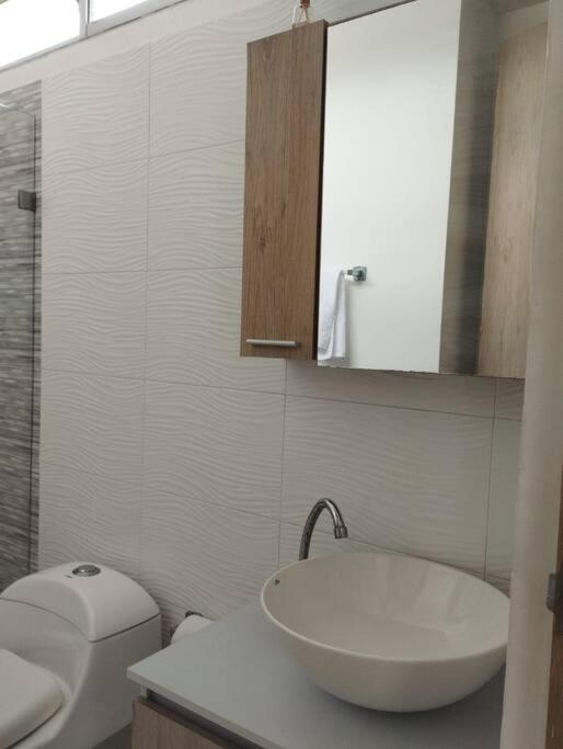 En Familia, Con Aire Y Smart Tv Cartagena