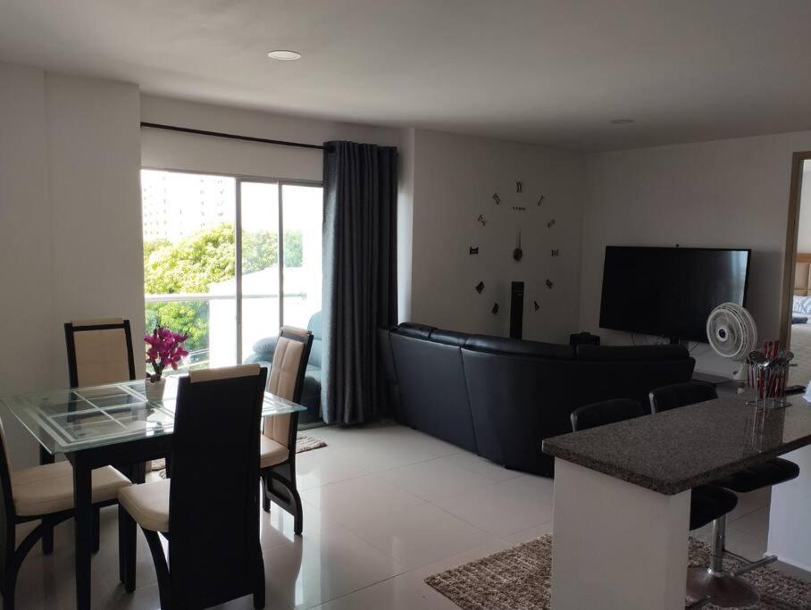 Apartamento En Familia, Con Aire Y Smart Tv Cartagena