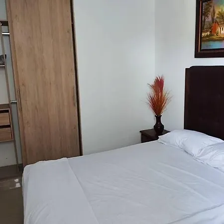 En Cartagena, Zona Urbana Apartamento *
